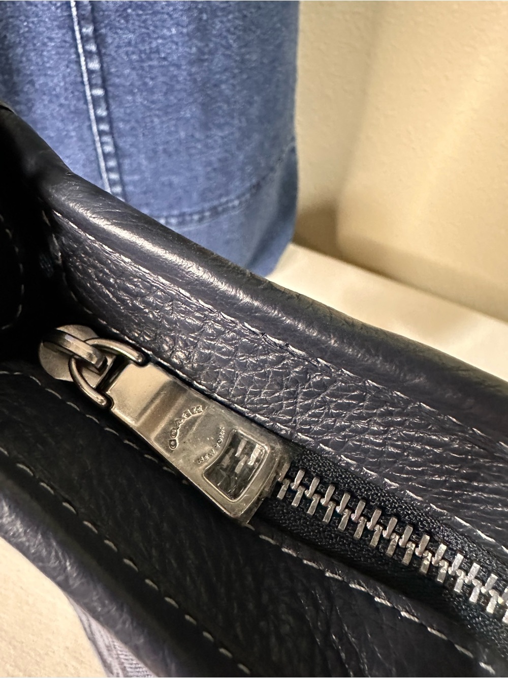 Coach Dempsey Signature File bag Crossbody with Center Stripe M22 - Picture 9 of 12